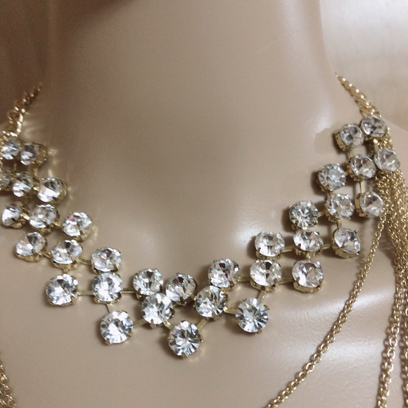 Draped Chain Crystal Choker in Gold - Picture 4 of 5